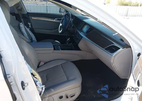 2015 Hyundai Genesis 3.8 из США, поврежденный, VIN KMHGN4JE5FU096917